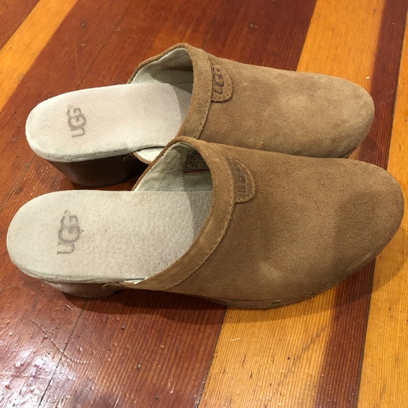 UGG Australia Evie Girls Clog size 2 - Picture 6 of 8